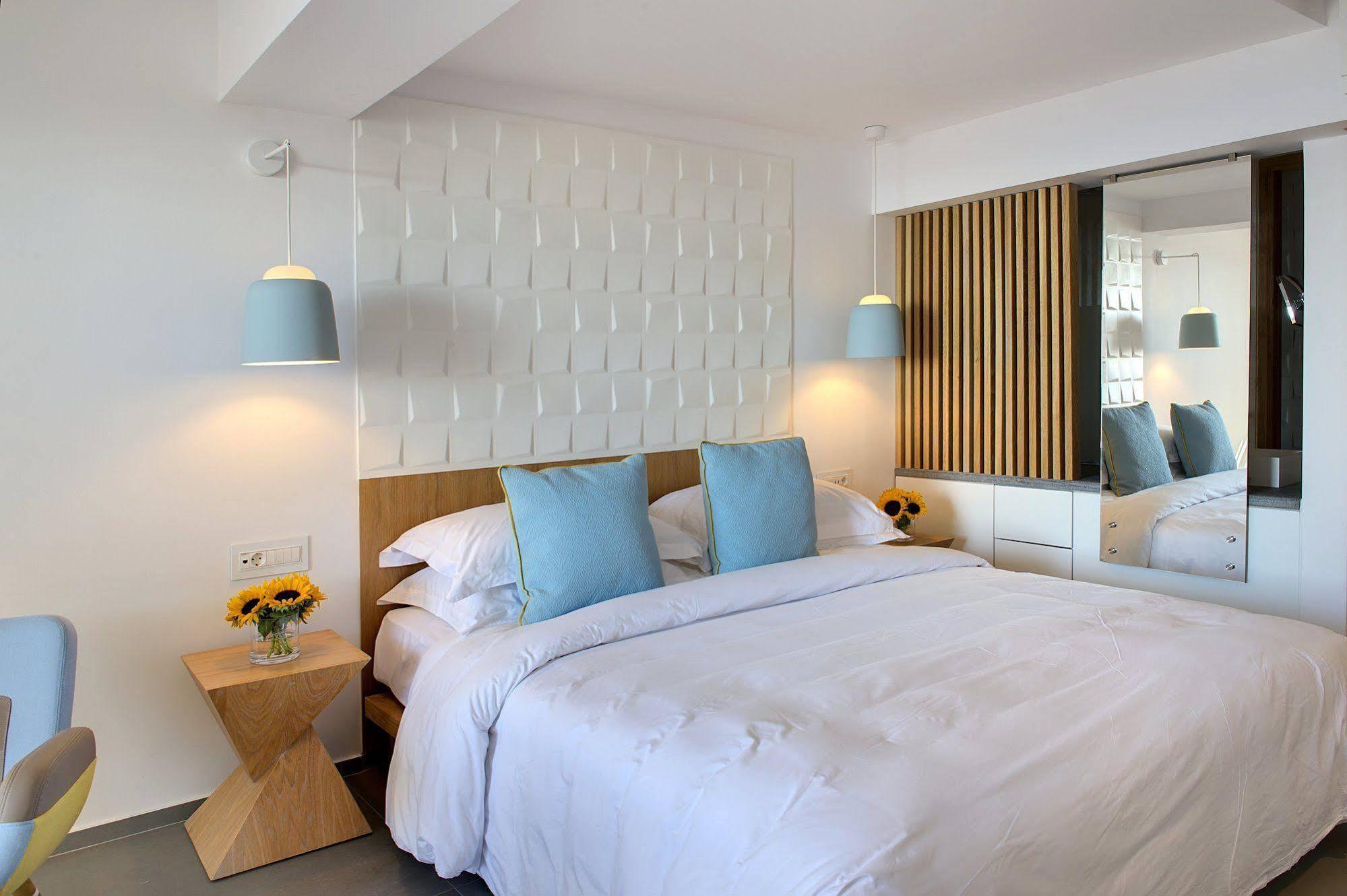 Myconian Korali Relais & Chateaux Hotel 5*